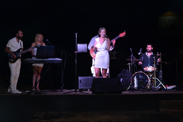 Soul Music with Gisele at Edde Sands